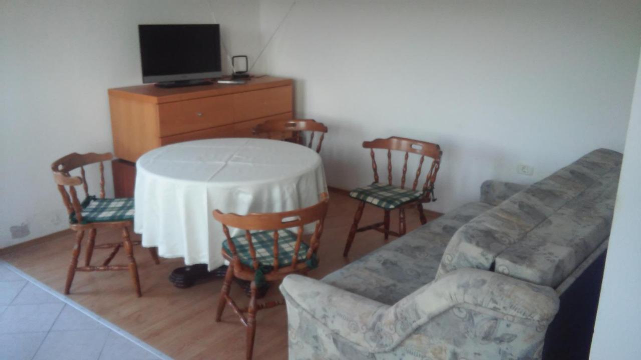 Studio-Apartma Med Oljkami Apartment Порторож Екстериор снимка