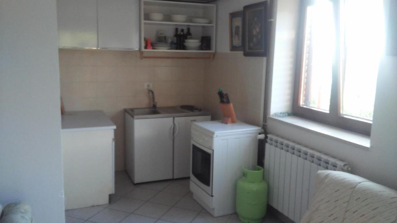Studio-Apartma Med Oljkami Apartment Порторож Екстериор снимка